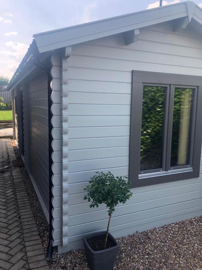 Nancy'S Cabin Mosborough Exterior foto
